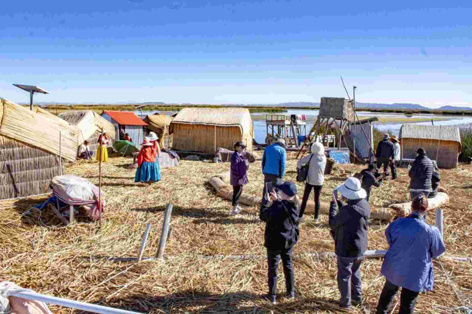 Uros Floating Island Half Day Tour - Lake Hotels