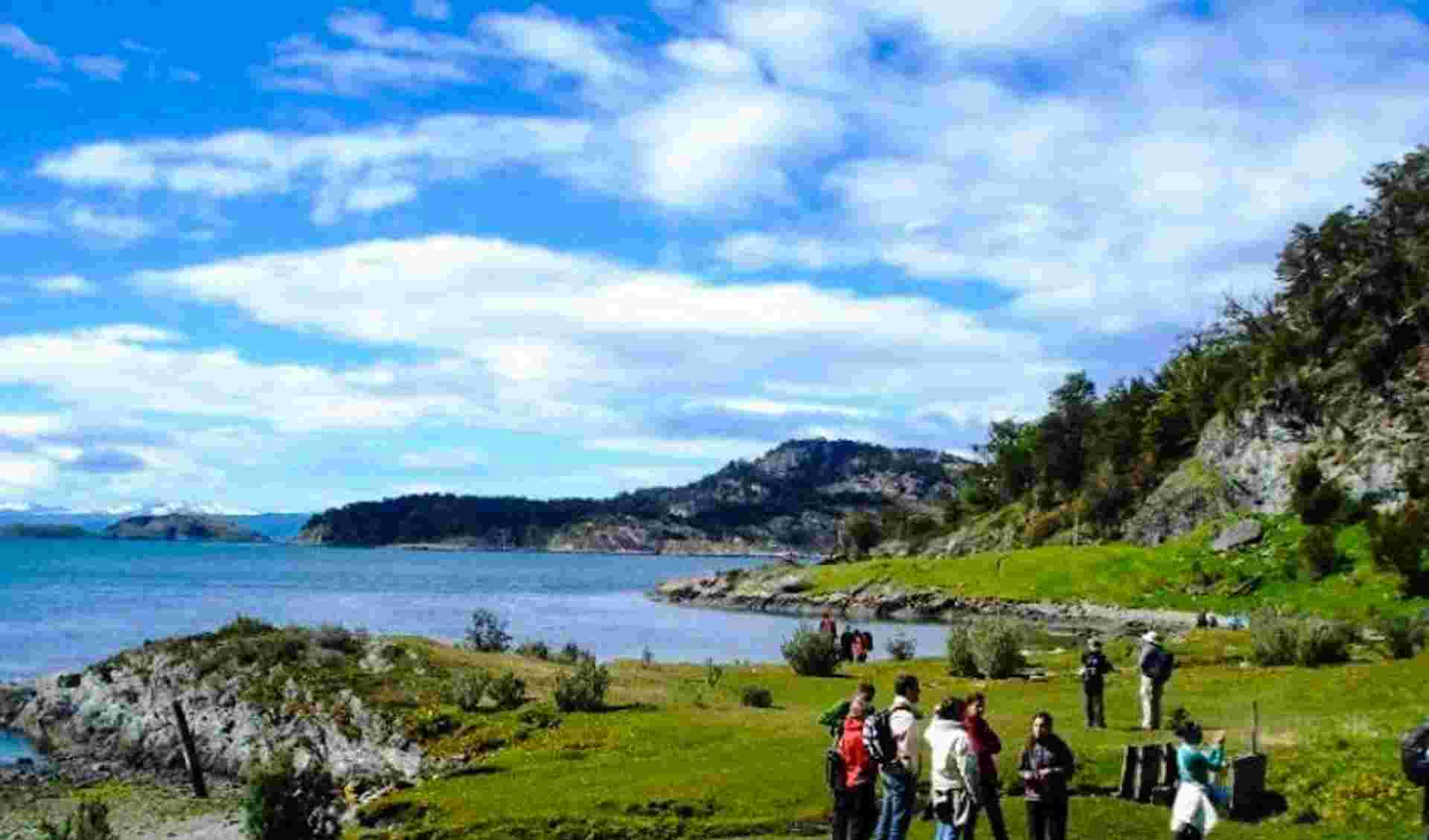 Ushuaia to Santiago (Ruta 40) Travel Pass