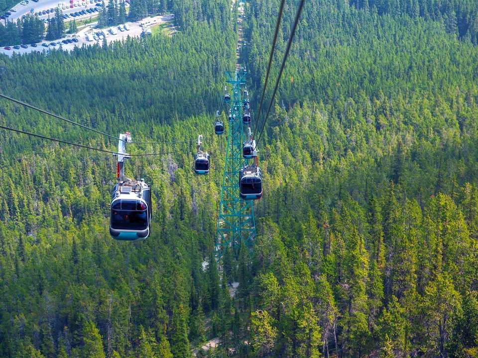 Vancouver, Banff & Rockies Summer - 5 days - On The Go Tours - Canada - Image 2