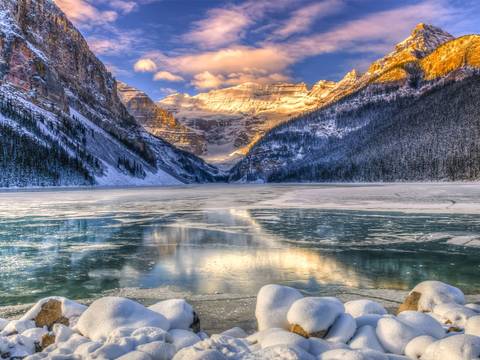 Sightseeing, Attractions, Culture And History Tour: Vancouver, Banff & Rockies Winter - 5 Days