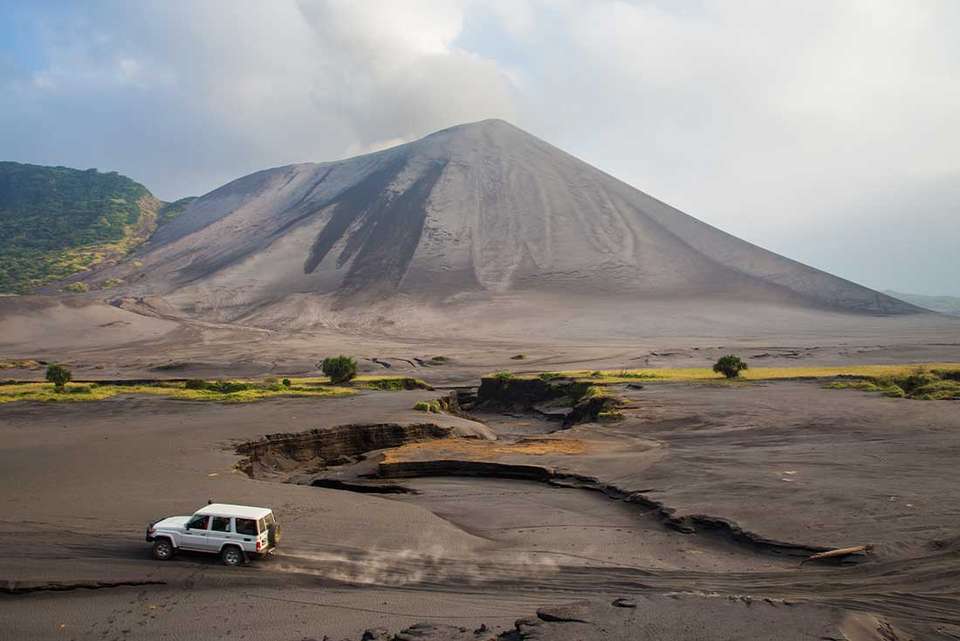 Vanuatu Expedition - Intrepid Travel - Vanuata - Image 6