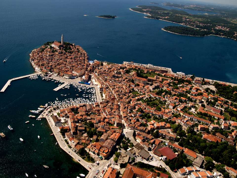 Venice & Slovenia to Split (Superior) - 11 days - On The Go Tours - Italy - Image 4