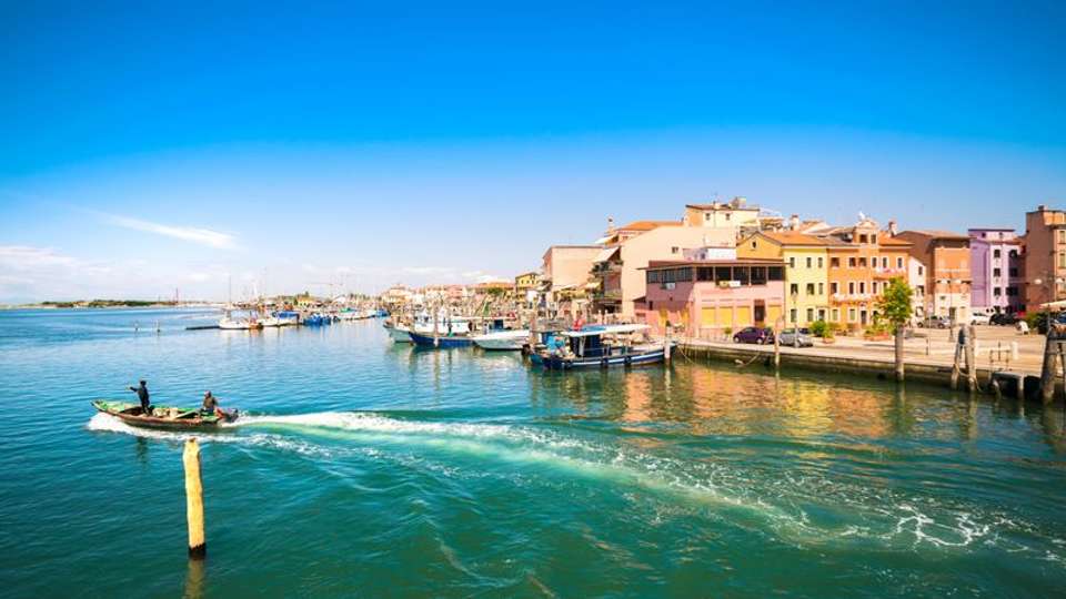 Venice, the epicenter of art, and its famous lagoon (port-to-port package) - undefined - Image 4