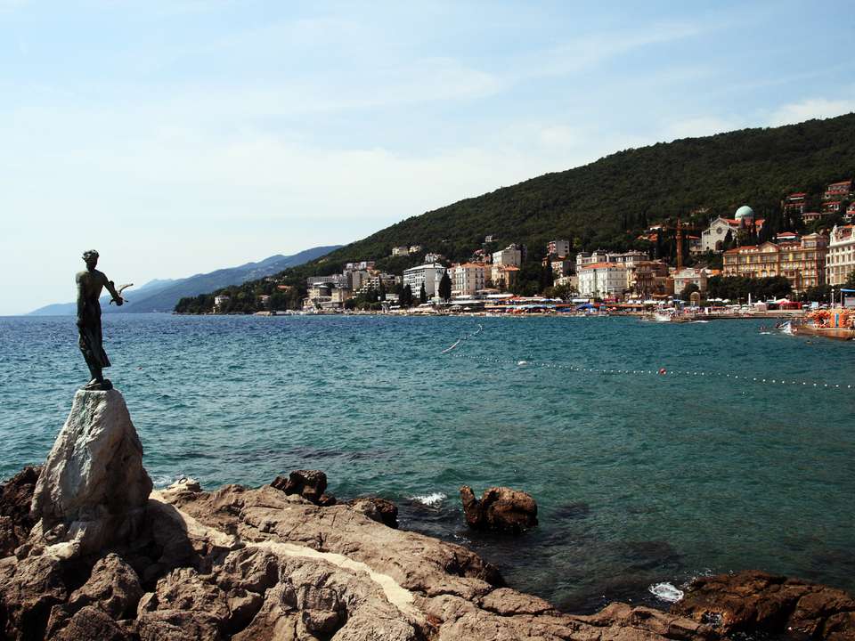 Venice to Split - 4 Days - On The Go Tours - Italy - Image 2