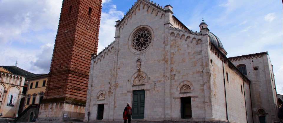 Via Francigena: Pontremoli to Lucca - Utracks - Italy - Image 8