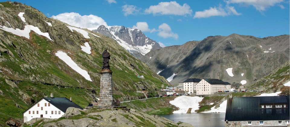 Via Francigena Switzerland: Lausanne to the Great St Bernard Pass - Utracks - Switzerland - Image 6