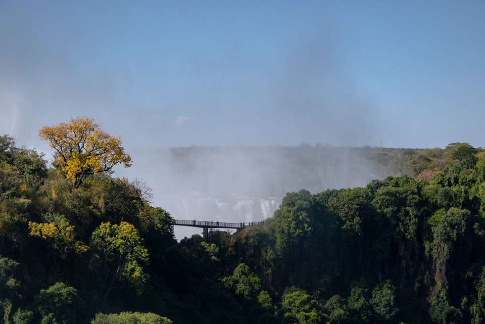 Vic Falls to Kruger - Intrepid Travel - Zimbabwe - Image 11