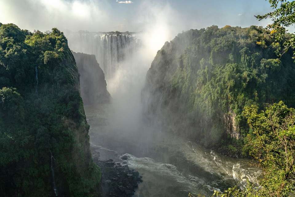 Vic Falls to Kruger - Intrepid Travel - Zimbabwe - Image 12