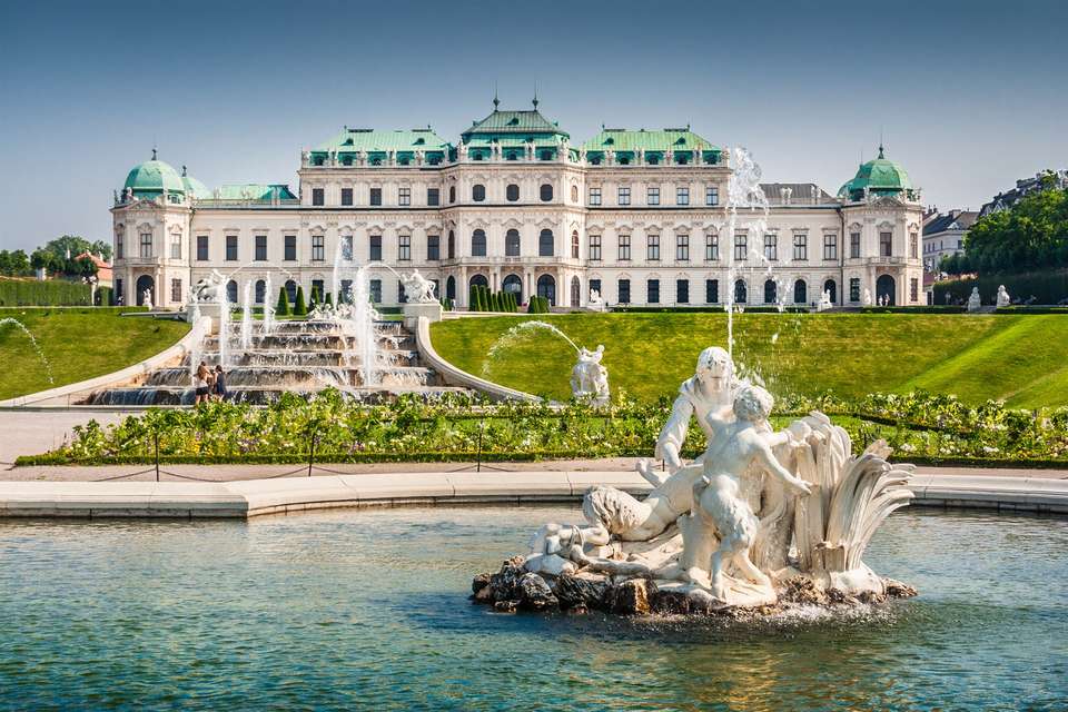 Vienna and Budapest - Europamundo - Austria - Image 6