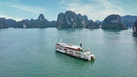 Vietnam & Angkor - Premium Adventure - Winter Tours