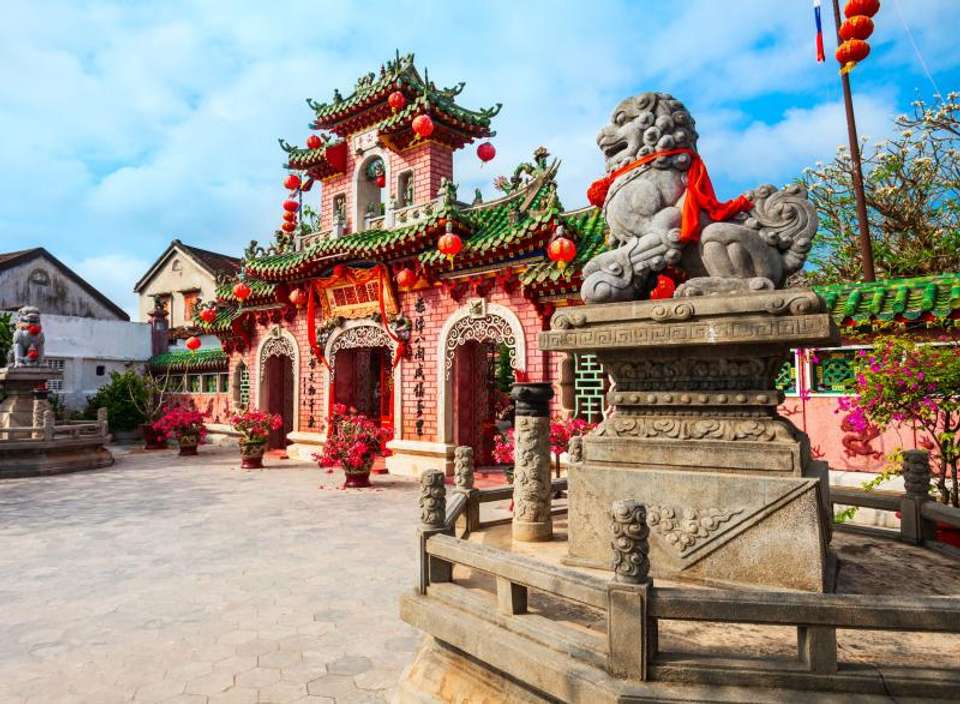 Vietnam & Cambodia Encounters - Encounters Travel - Vietnam - Image 9