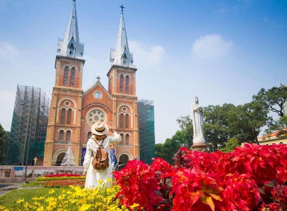 Vietnam & Cambodia Encounters - Encounters Travel - Vietnam - Image 10