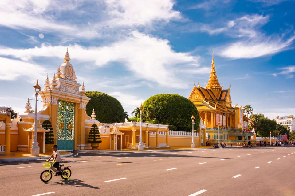 Vietnam & Cambodia Highlights - Exodus Adventure Travels - Vietnam - Image 12