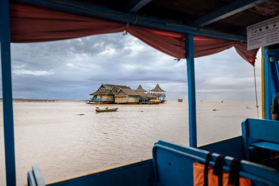 Vietnam & Cambodia Highlights: Hanoi to Siem Reap - undefined - Image 15