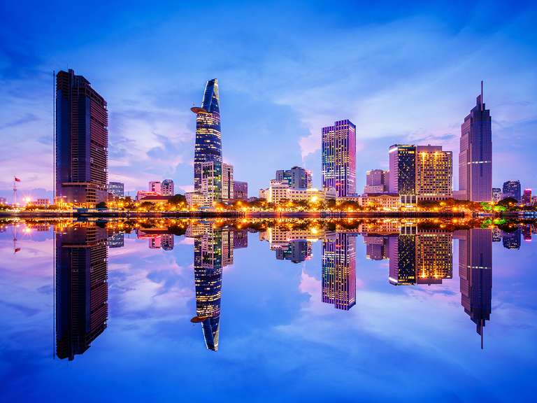 Vietnam & Singapore Discovery - 13 days trip - alternative tour available