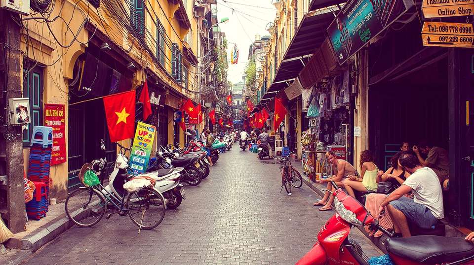 Vietnam At A Glance Super Save Package - Legend Travel Group - Vietnam - Image 2