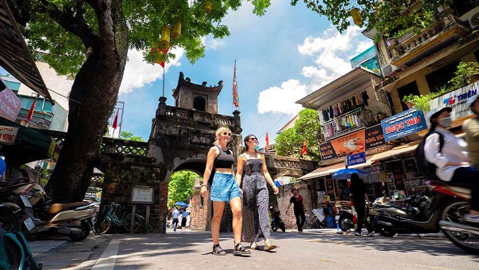 Vietnam Experience 12 day - Intro Travel - Vietnam - Image 4