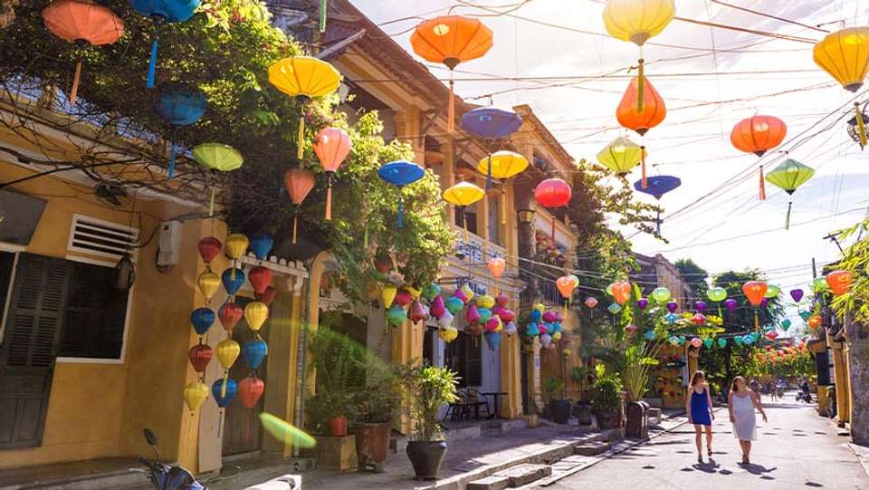 Vietnam Experience 15 day - Intro Travel - Vietnam - Image 4