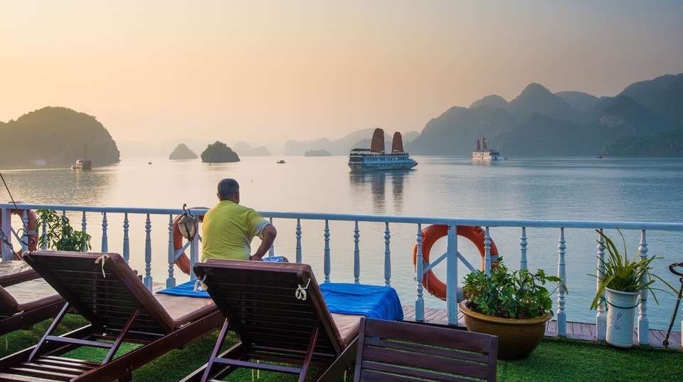 Vietnam Highlights 6 Days - Threeland Travel - Vietnam - Image 5