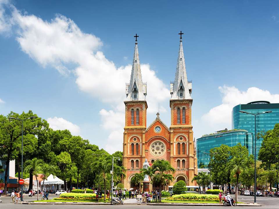 Vietnam Highlights & Hidden Gems - 15 days - On The Go Tours - Vietnam - Image 14