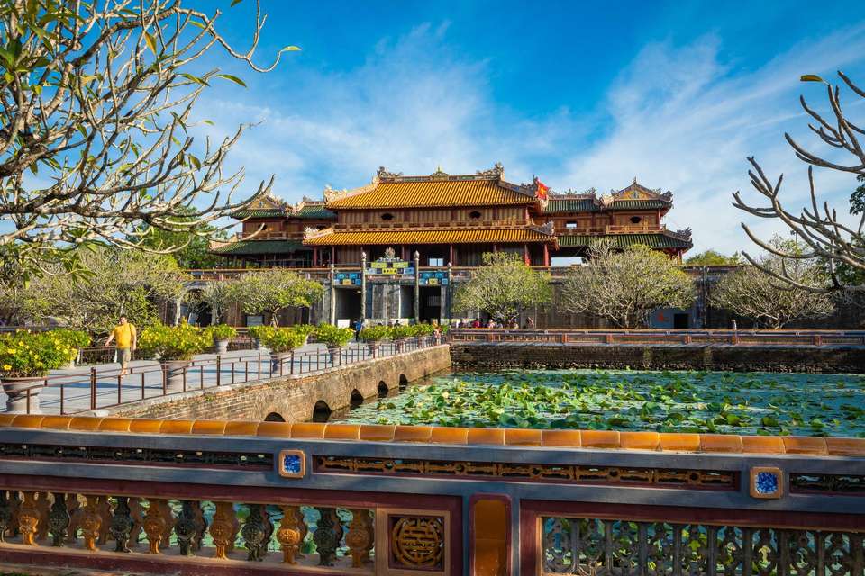 Vietnam Highlights Luxury Tour - Tweet World Travel - Vietnam - Image 10