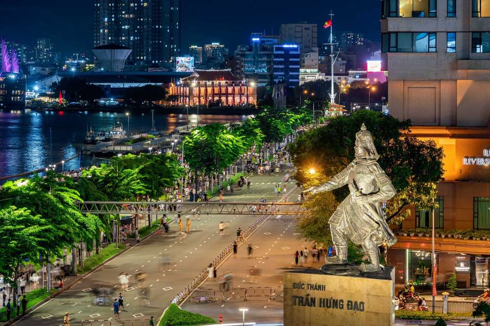 Vietnam Luxury Tour - Tweet World Travel - Vietnam - Image 13