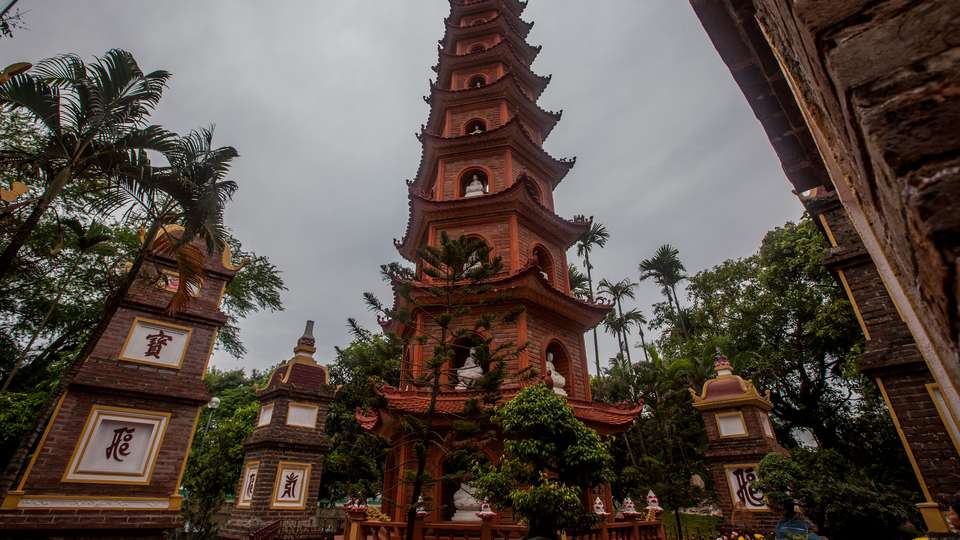 Vietnam: Roadtrip Hanoi to Ho Chi Minh City - G Adventures - Vietnam