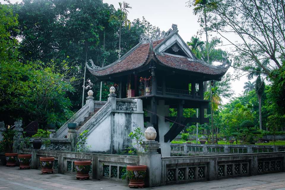 Image 9 of 16