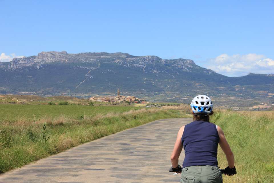Vineyards of La Rioja Cycling - Exodus Adventure Travels - Spain - Image 2