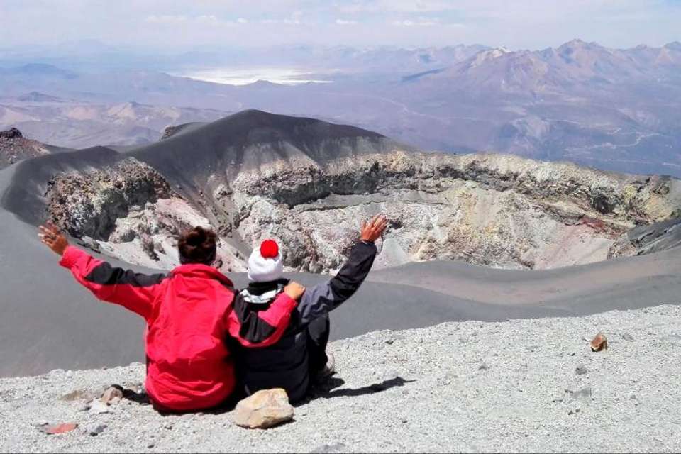2-day Climbing Misti Volcano - Tangol Tours - Peru - Image 5