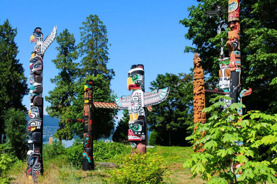 Walk & Paddle Canada's Sunshine Coast - Exodus Adventure Travels - Canada - Image 5