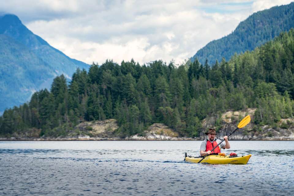 Walk & Paddle Canada's Sunshine Coast - Exodus Adventure Travels - Canada - Image 8