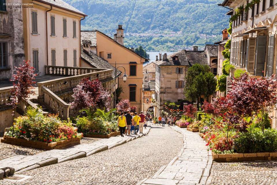 Walking at Lakes Orta and Maggiore - undefined - Image 3
