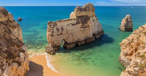 Natural Landmarks Sightseeing Tour: Walking In Portugal - Remote Coastal Trails