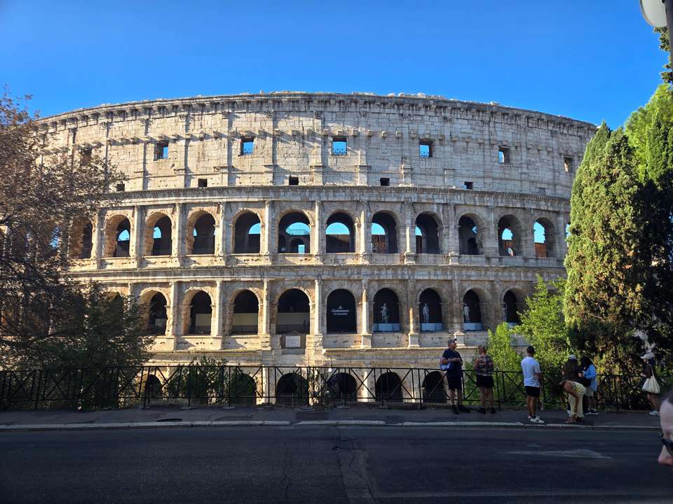 Walking in Rome, Assisi and Umbria - Premium Adventure - Exodus Adventure Travels - Italy - Image 19
