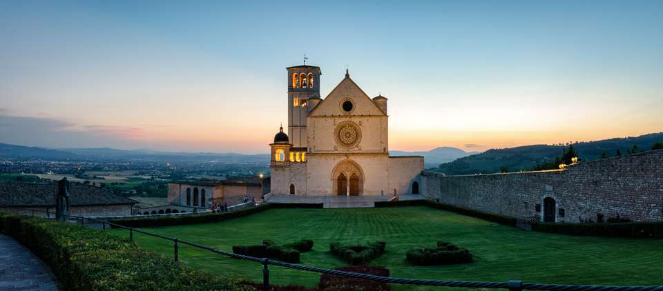 Walking in Rome, Assisi and Umbria - Premium Adventure - Exodus Adventure Travels - Italy - Image 18