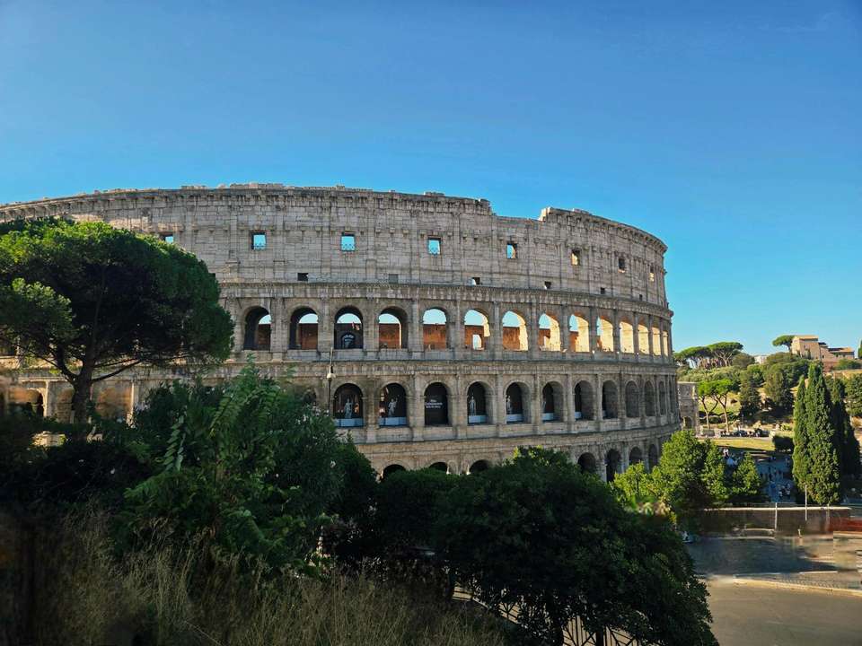 Walking in Rome, Assisi and Umbria - Premium Adventure - Exodus Adventure Travels - Italy - Image 4