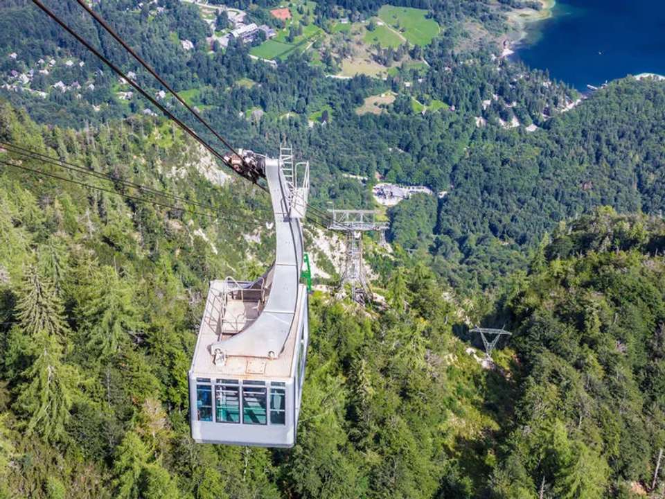 Walking in Slovenia - undefined - Image 9