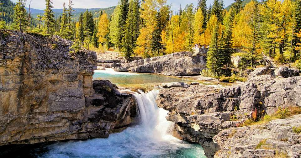 Walking in the Canadian Rockies - Explore - Canada - Image 5