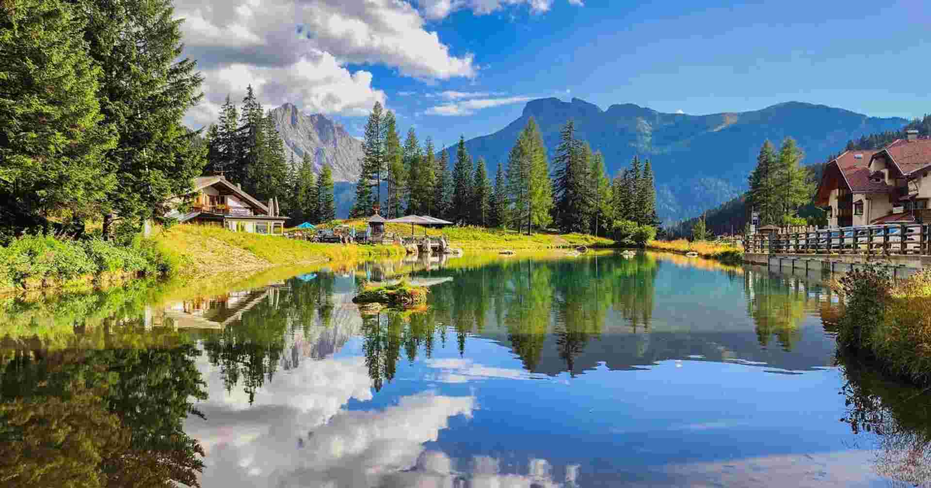 Walking in the Dolomites - Campitello
