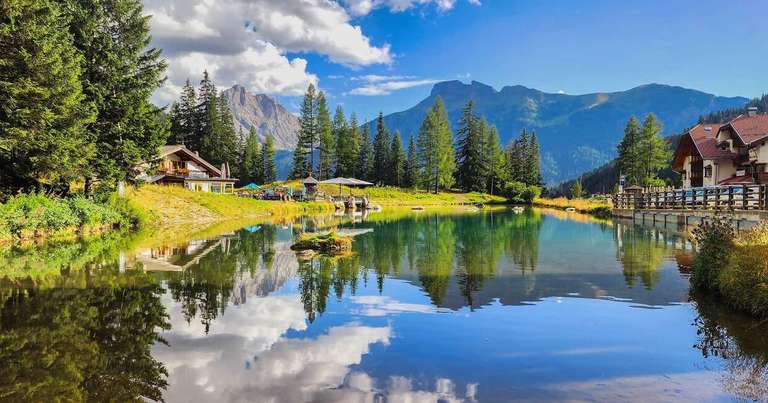 Walking in the Dolomites - Campitello