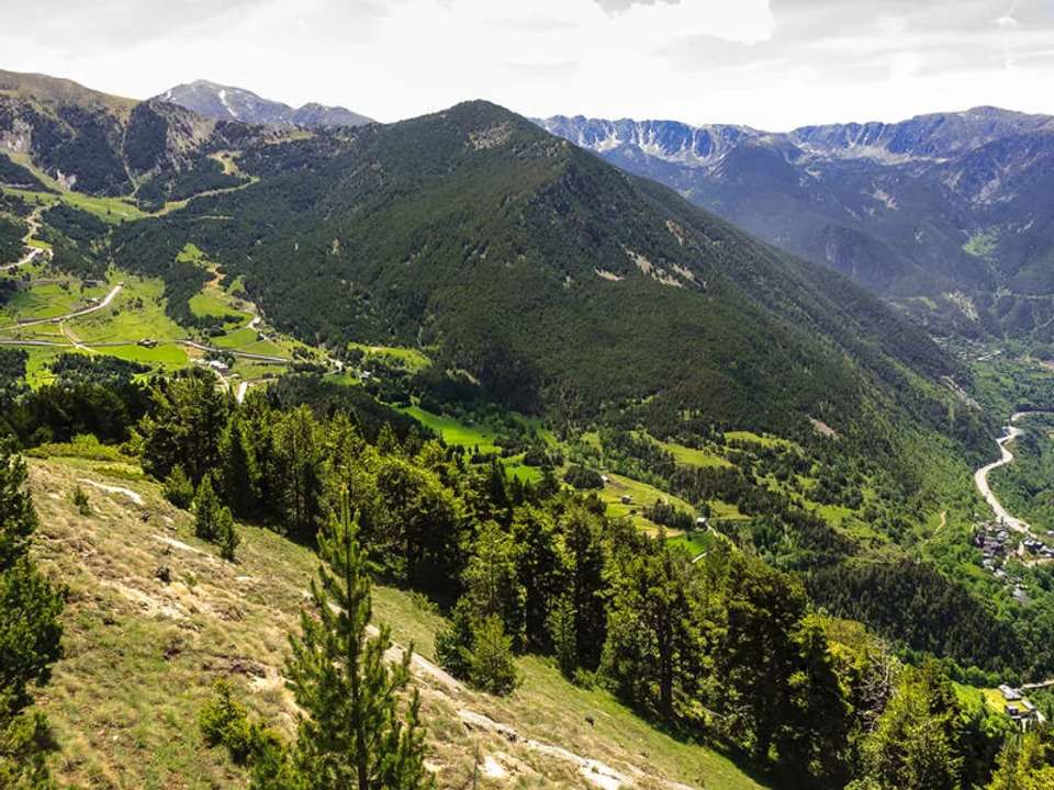 Walking in the Pyrenees - undefined - Image 5