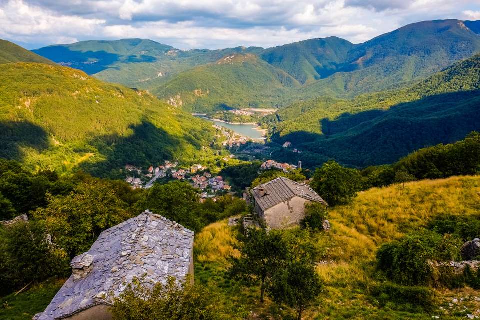 Walking Northern Tuscany - Exodus Adventure Travels - Italy - Image 11