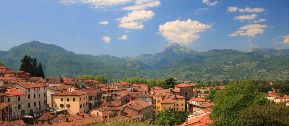 Walking in Tuscany's Apuane Alps - Walkers' Britain - Italy - Image 2