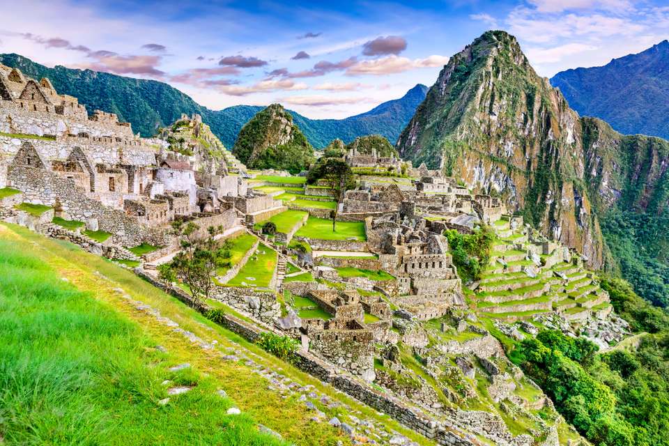 Walking Machu Picchu - With Private Guide - undefined - Image 1