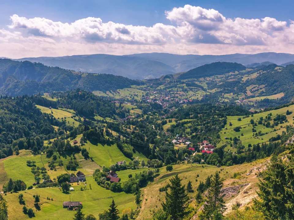 Walking Romania - Transylvanian Alps Trek - undefined - Image 6