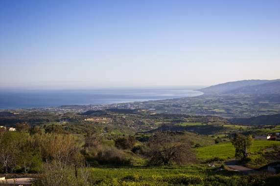 Image 2 of 14