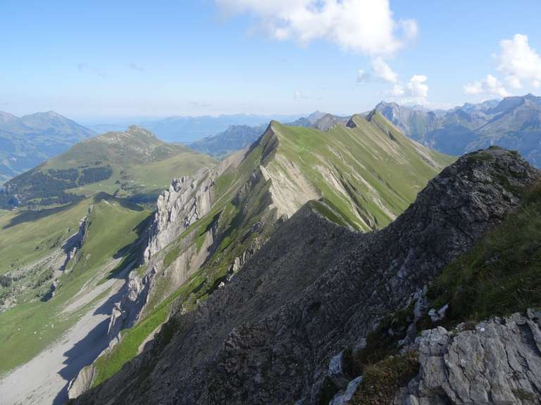 Walking the Bernese Highlights West