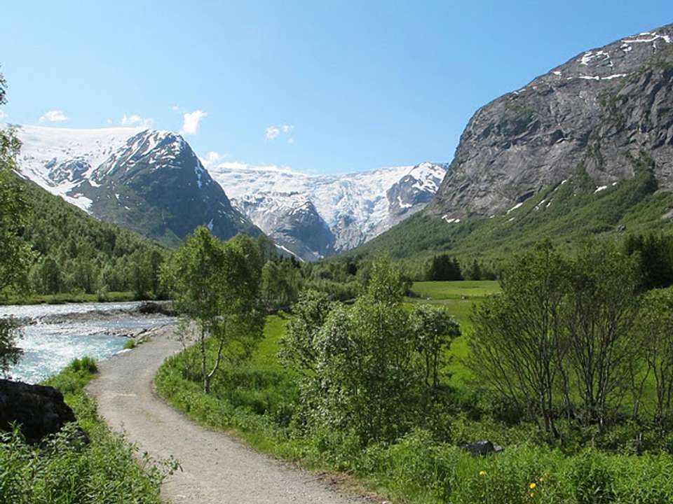 Walking the Fjords - Exodus Adventure Travels - Norway - Image 11