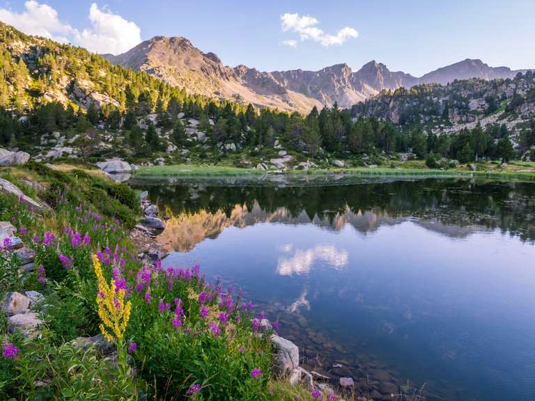 Barcelona Sightseeing Tour: Walking the Rugged Pyrenees of Andorra